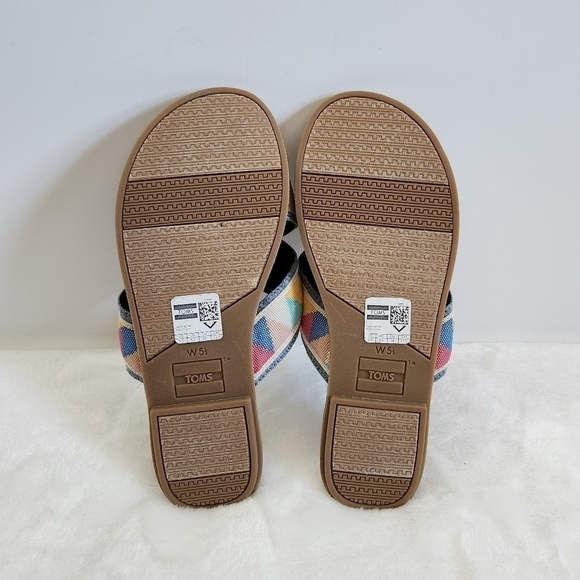 Toms Viv Crisscross Geometric Flat Slide Sandals Size 5.5 NWT - Picture 11 of 13
